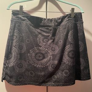 2/10 ❤️ Tranquility by Colorado Clothing skort